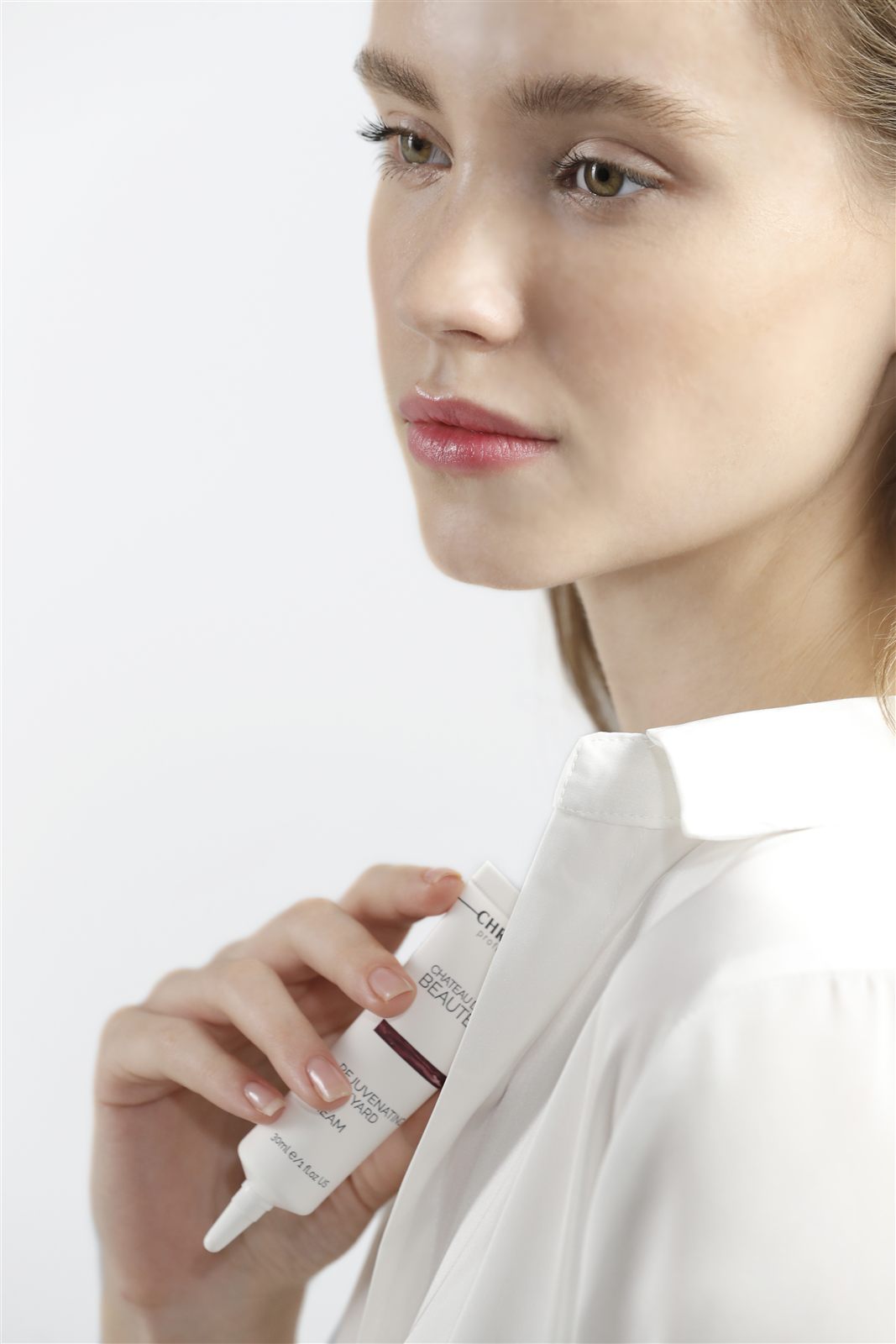 Christina Line Repair — line repair korekcja pigmentacji zmian wiekowych