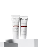Christina day serum that controls sebum and tightens pores.