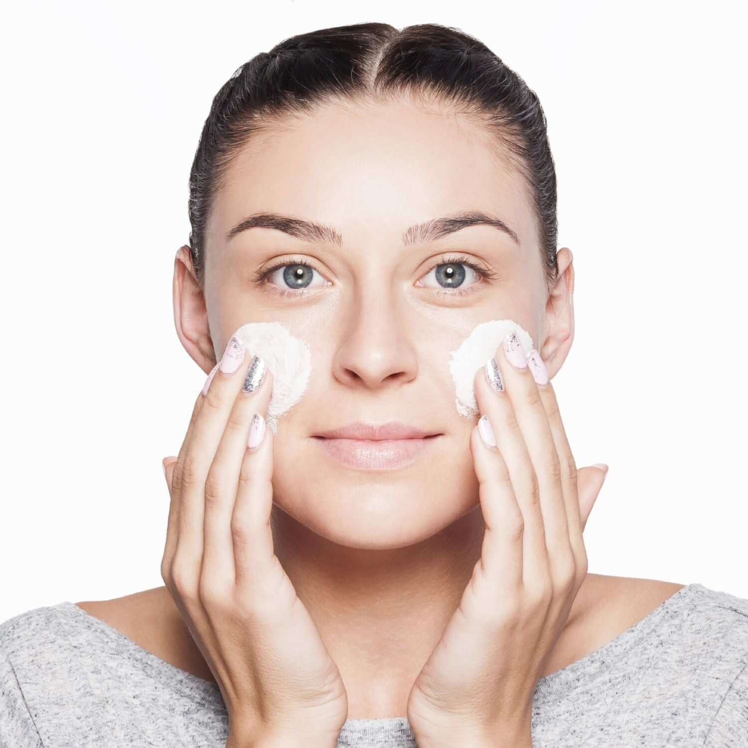 Peeling eksfoliator