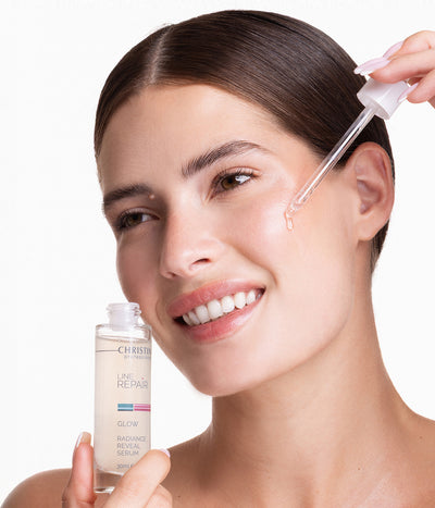 Serum Christina z Kwasem Glikolowym Line Repair Glow